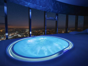 Sky Tower - 48 Piętro Penthousy z Prywatna SPA - ADULT ONLY